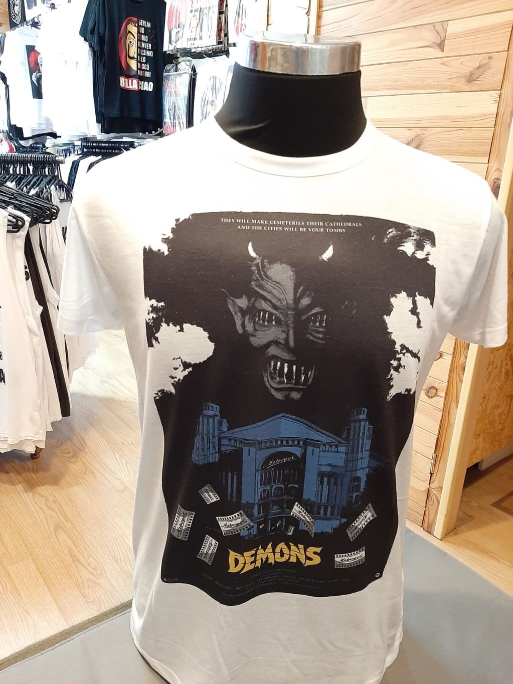 Demons - 5745f-camiseta-demons-1.jpeg